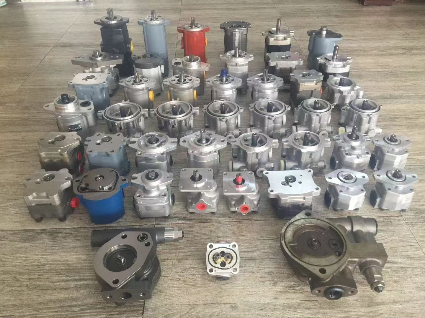 الصين Guangzhou Gangwo Engineering Machinery Parts Department ملف الشركة